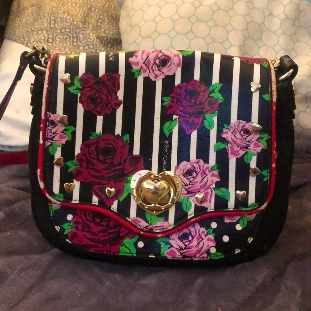 Betsey Johnson purse, super cute